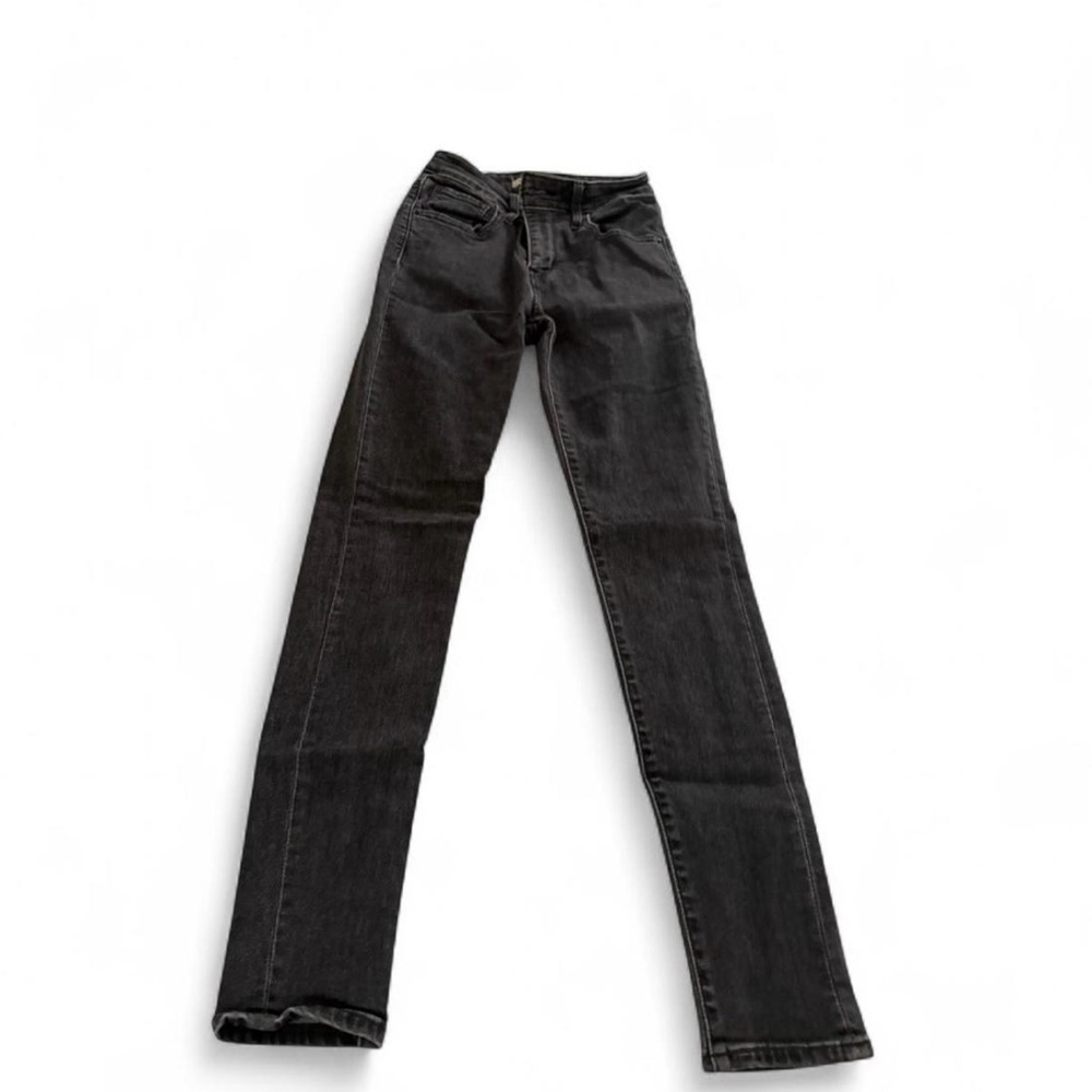Levi's Women's Skinny Jeans in Black